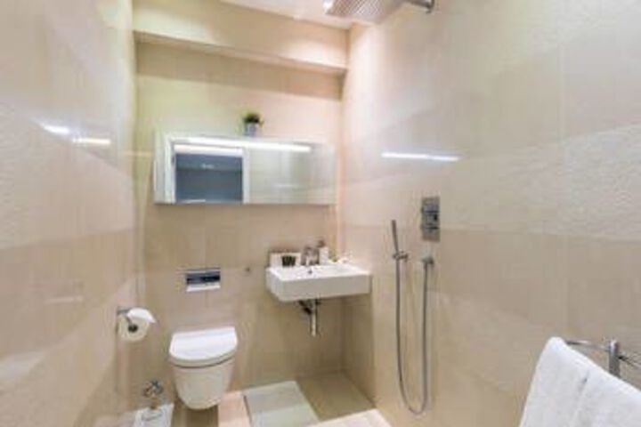 Room 2 of 14