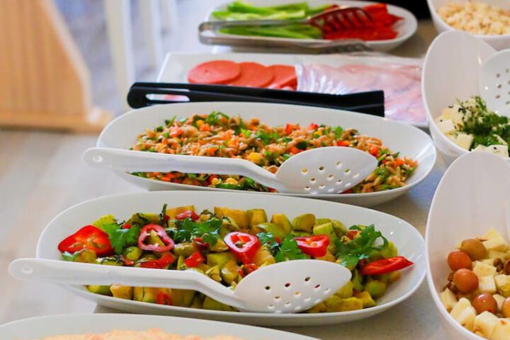 Breakfast buffet