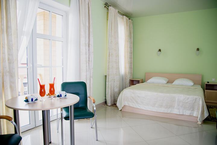 Room 17 of 20