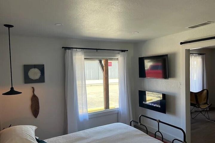 Room 18 of 41