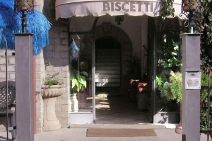 Hotel Exterior 42 of 47