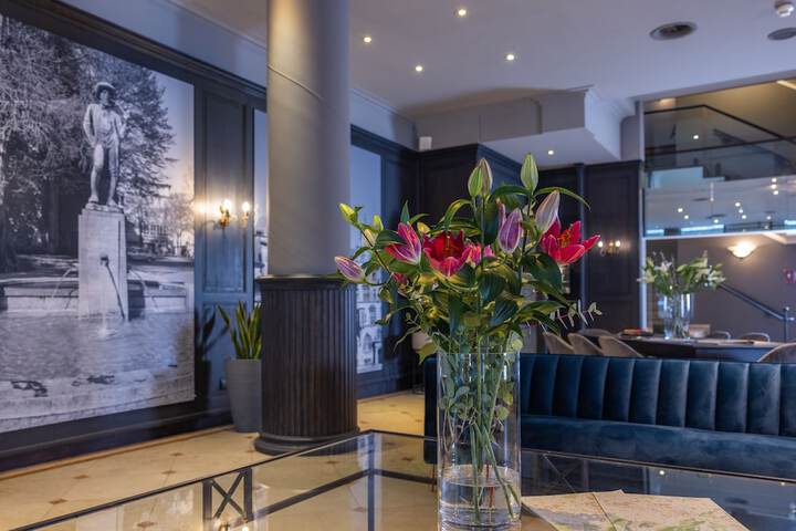 Lobby Photos