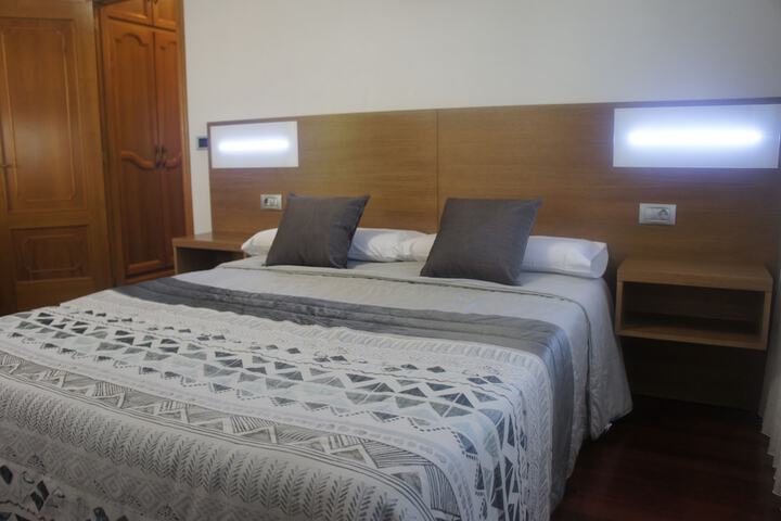 Room 3 of 62