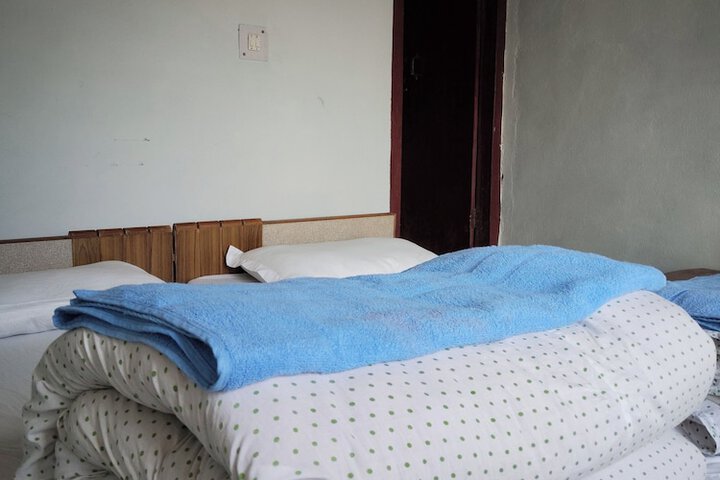 Room 15 of 43
