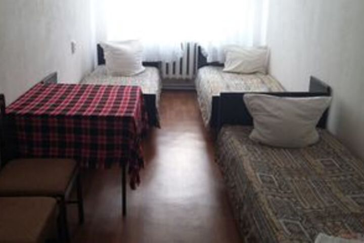 Room 10 of 36