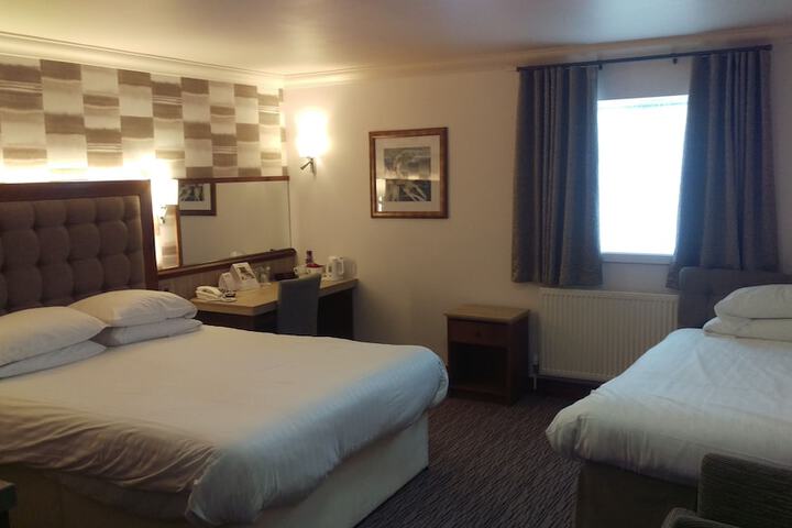 Room 11 of 57