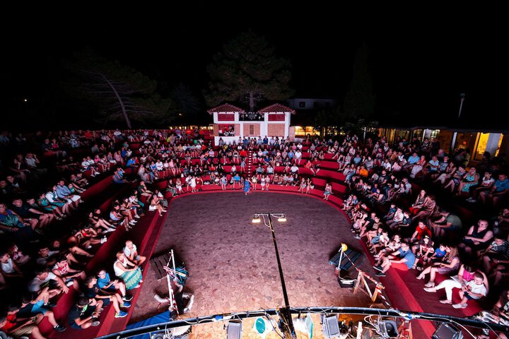 Theater show