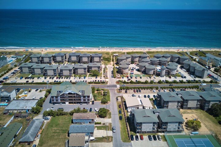 Exterior of Outer Banks Beach Club