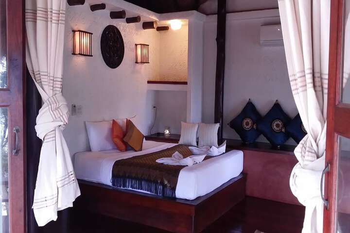 Room 5 of 95