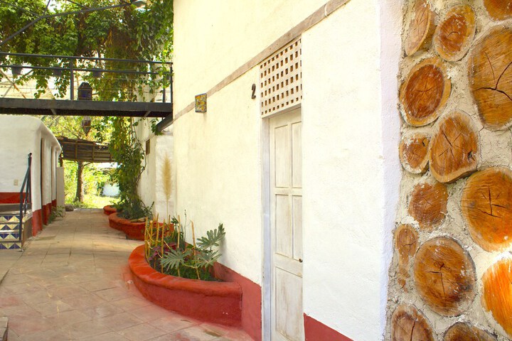 Hotel 90 of 96