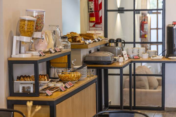 Breakfast buffet