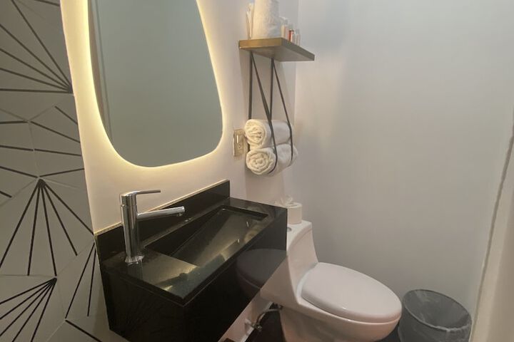 Room 41 of 54