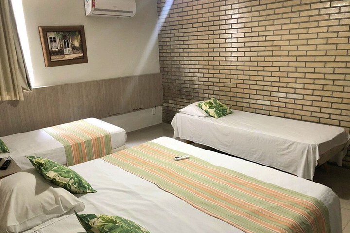 Room 20 of 64