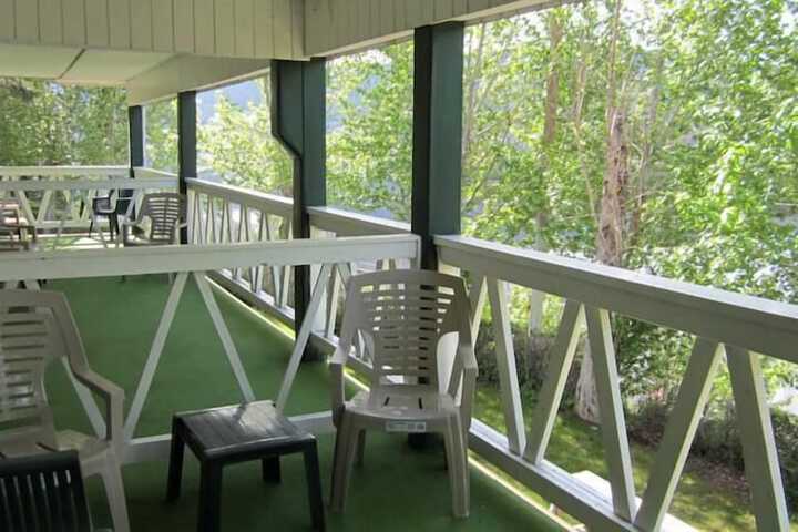 Terrace/Patio 15 of 33