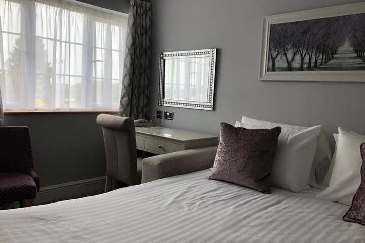 Room 40 of 84