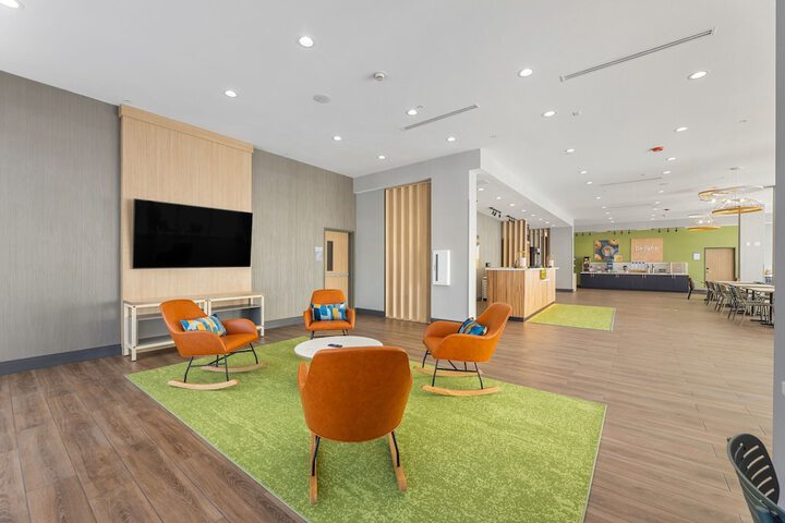 Hotel Interior 9 of 24