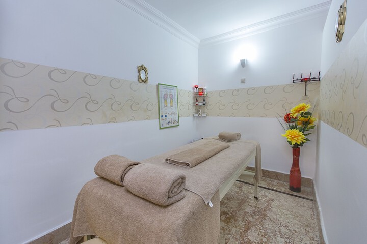 Spa 17 of 39