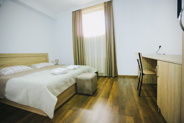 Room 14 of 35
