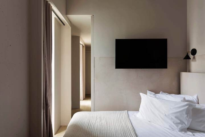 Room 19 of 57