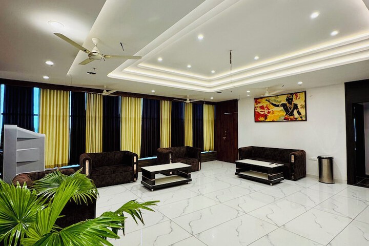 Hotel Interior 14 of 51