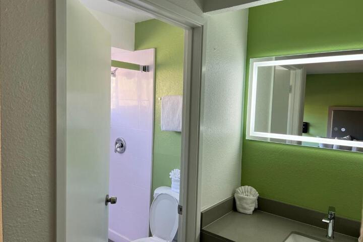 Photo 28