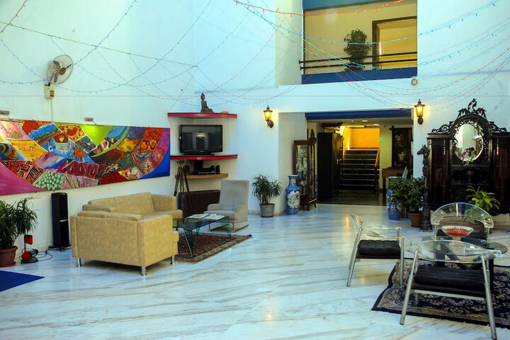 Hotel Interior 8 of 60
