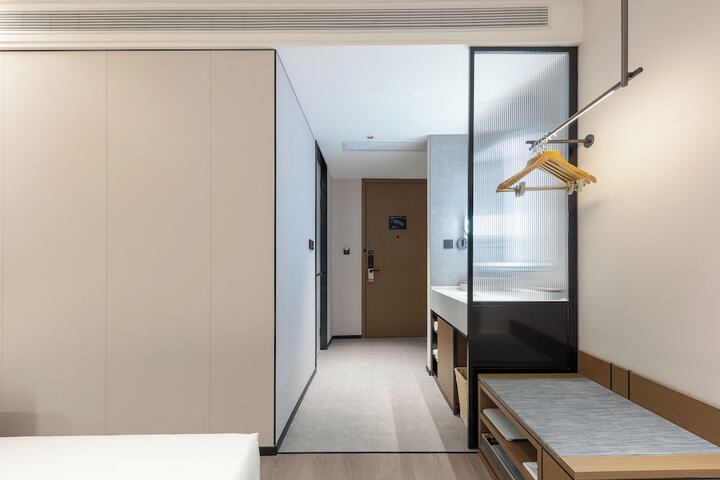 Room 18 of 56