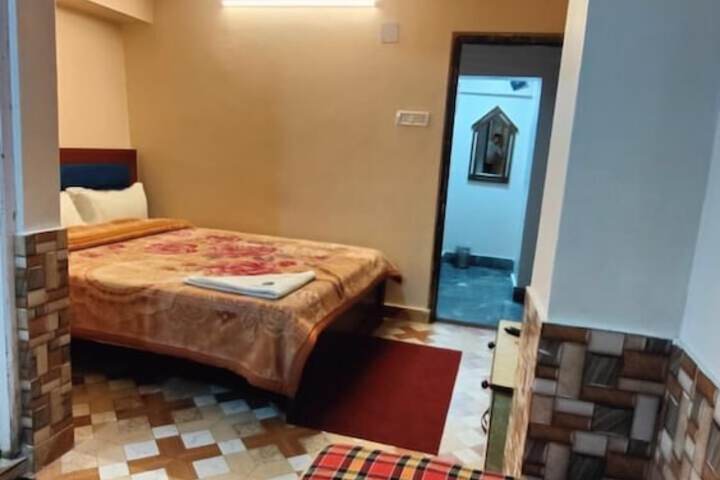 Room 8 of 29
