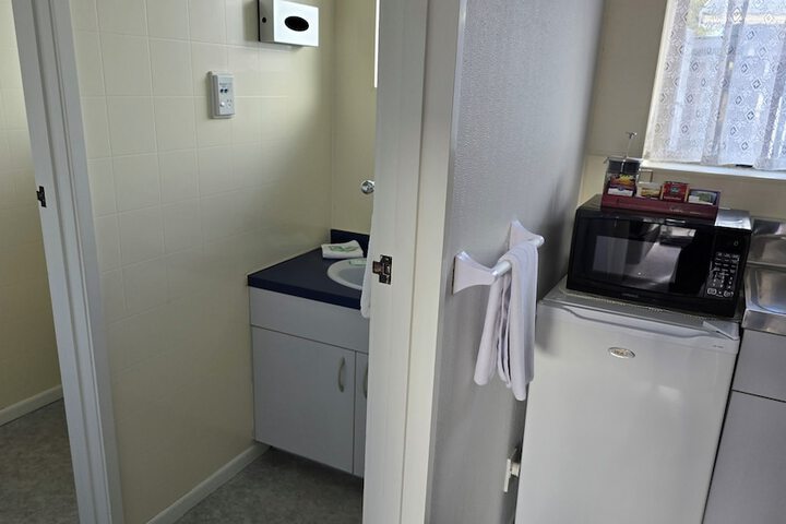Room 35 of 47