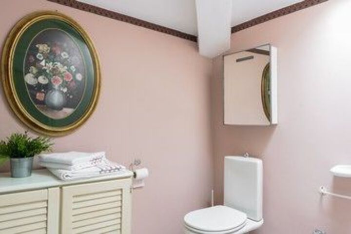 Room 2 of 21