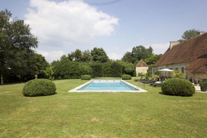 Pools & Facilities