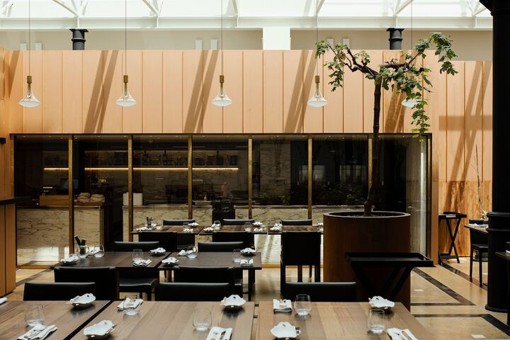 Dining 86 of 105