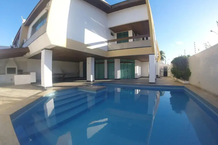 Pool 6 of 6