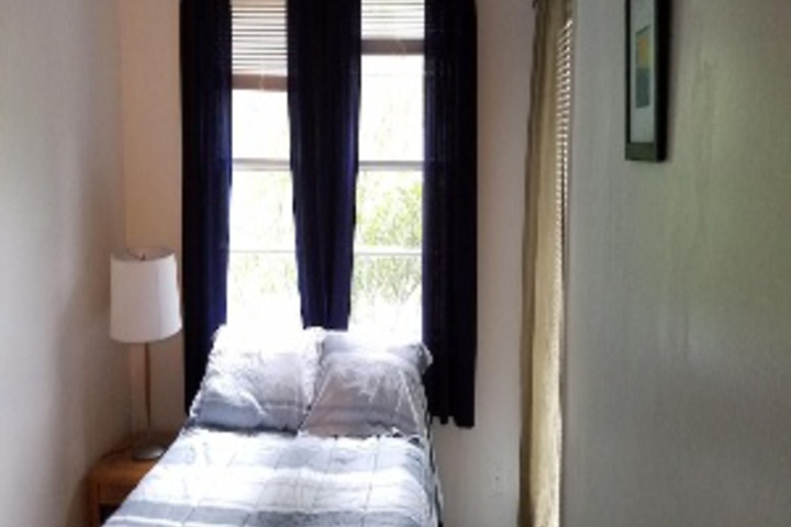 Room 105 of 516