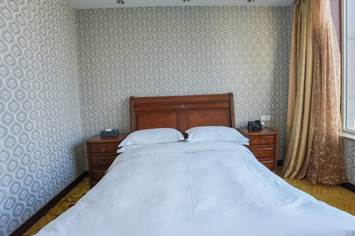 Room 38 of 85