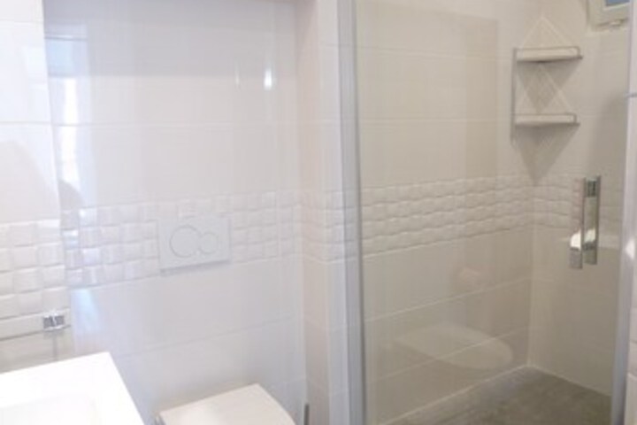 Room 3 of 23