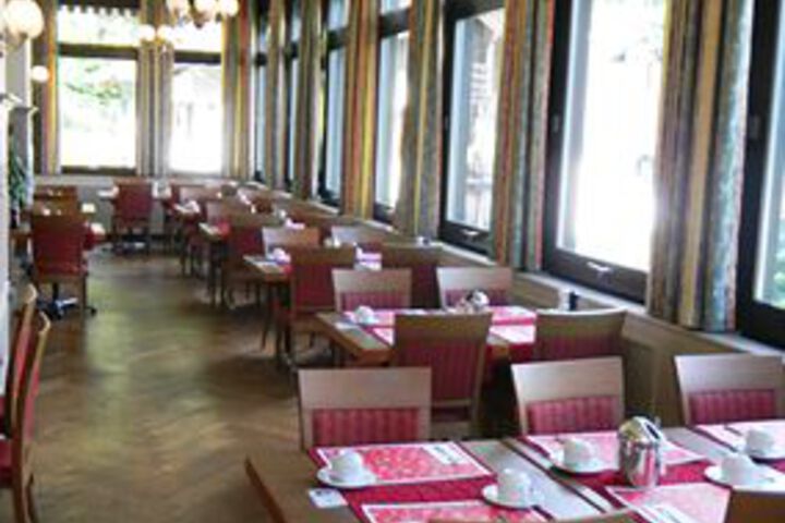 Dining 96 of 108