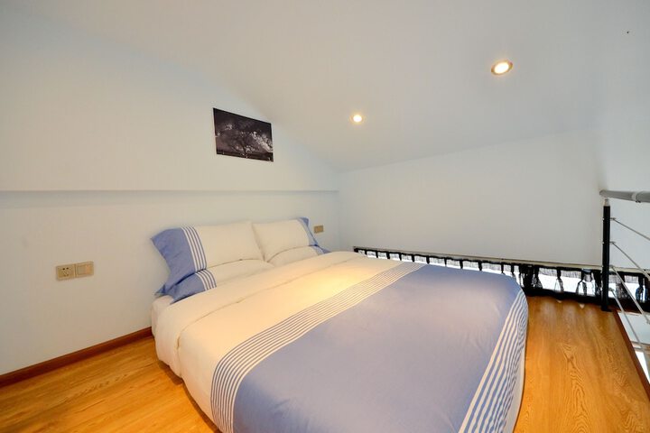 Room 13 of 48