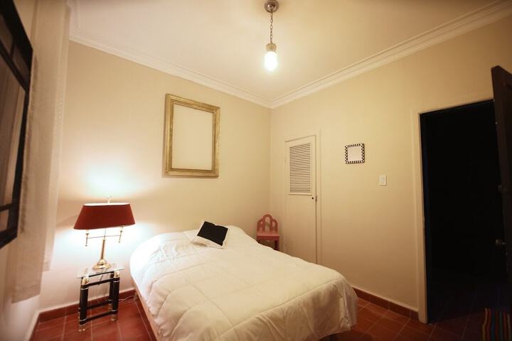 Room 11 of 20
