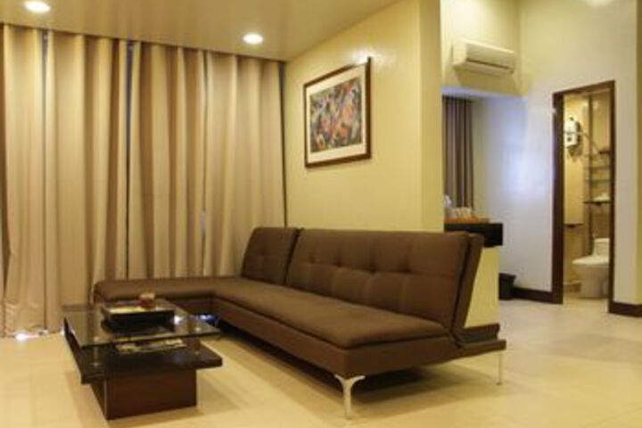 Room 57 of 73