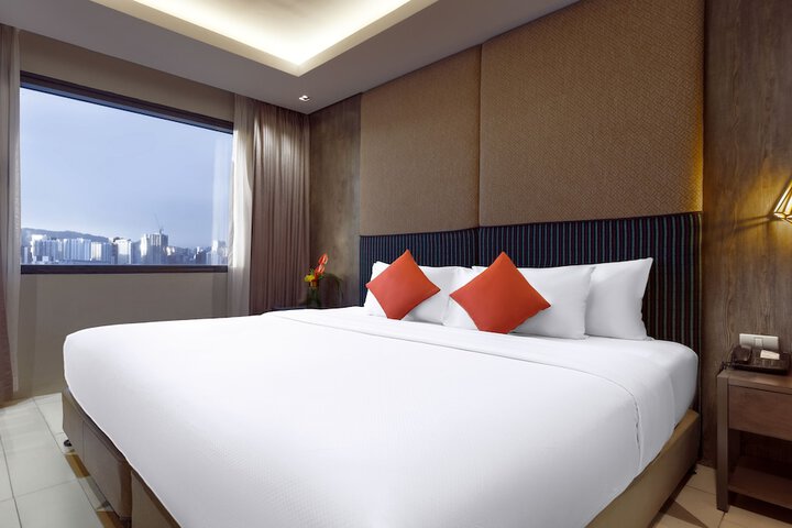 Room 50 of 156