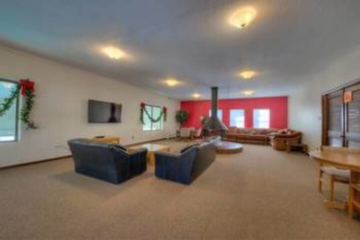 Room 10 of 20