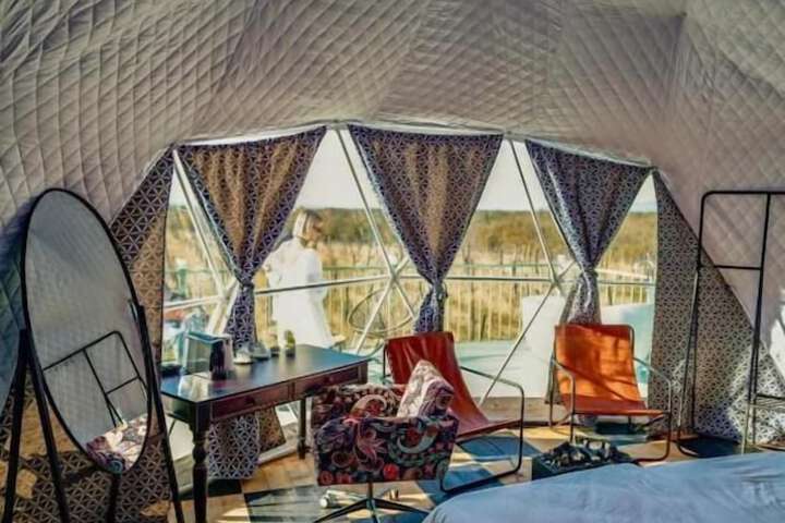 Room 21 of 86