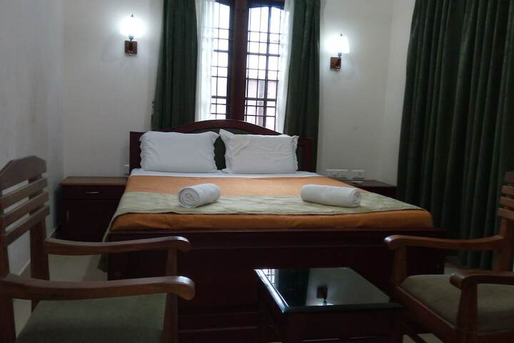 Room 10 of 63