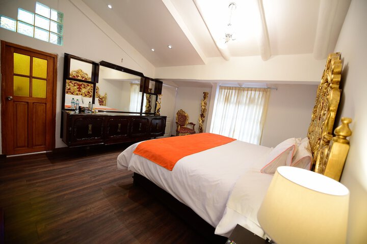 Room 40 of 96