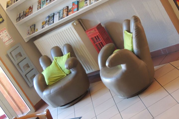 Guest Lobby