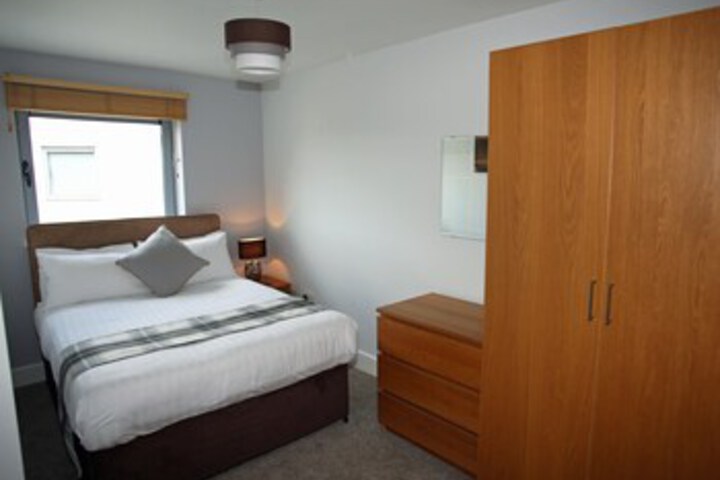 Room 169 of 229
