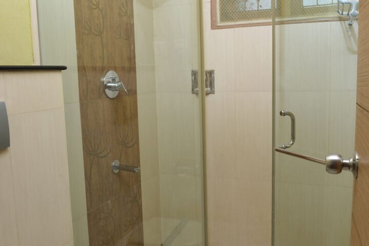 Clean Restrooms