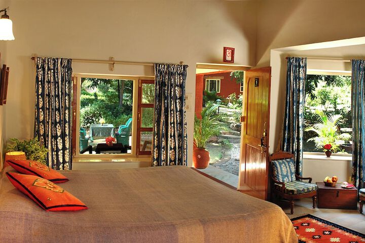 Room 7 of 28