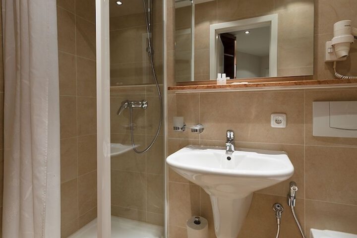 Bath Interior